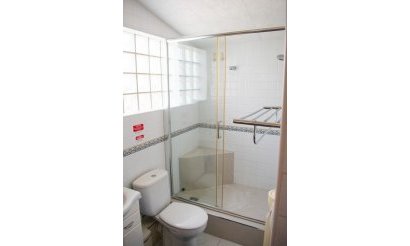 Resale - Villa / Semi detached - Orihuela Costa - MUY CERCA DE LA PLAYA