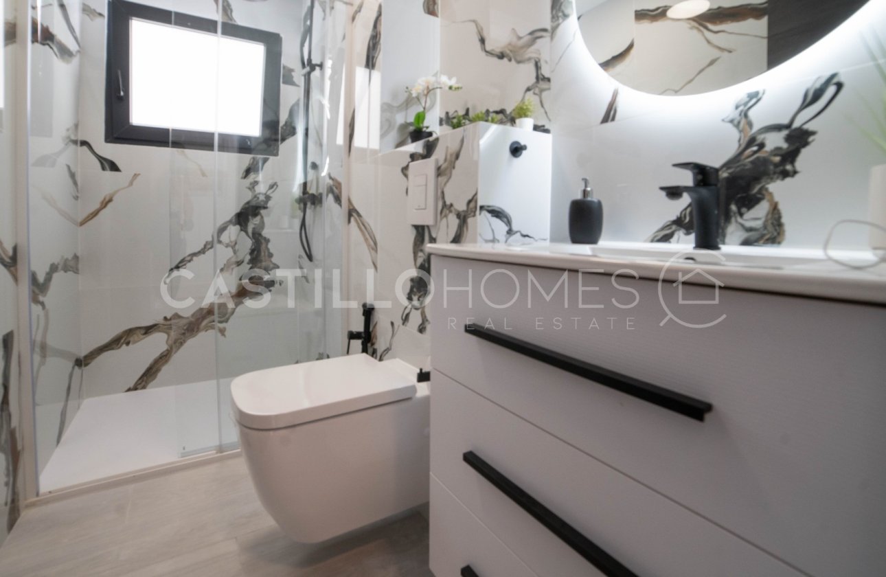 Reventa - Apartamento / piso - Torrevieja - Centro