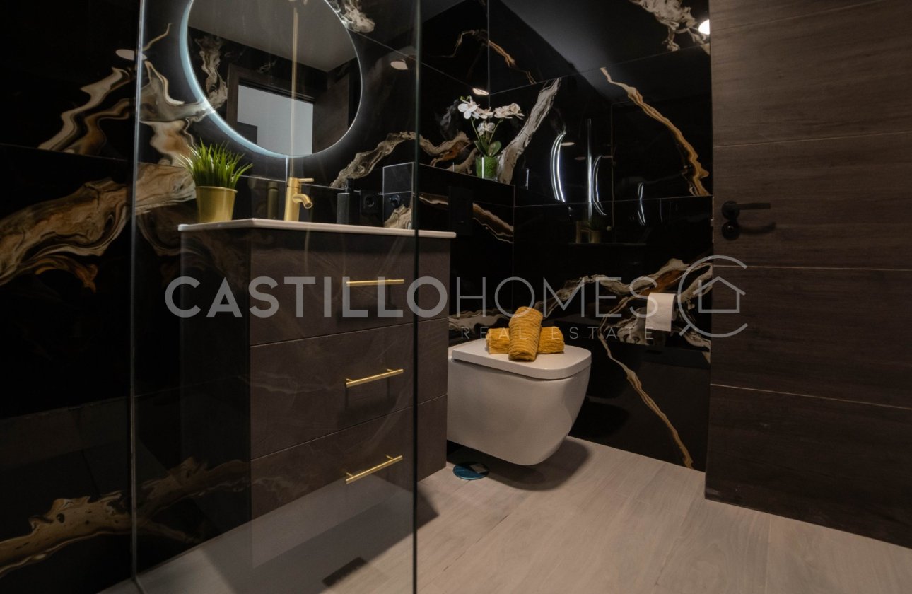 Reventa - Apartamento / piso - Torrevieja - Centro