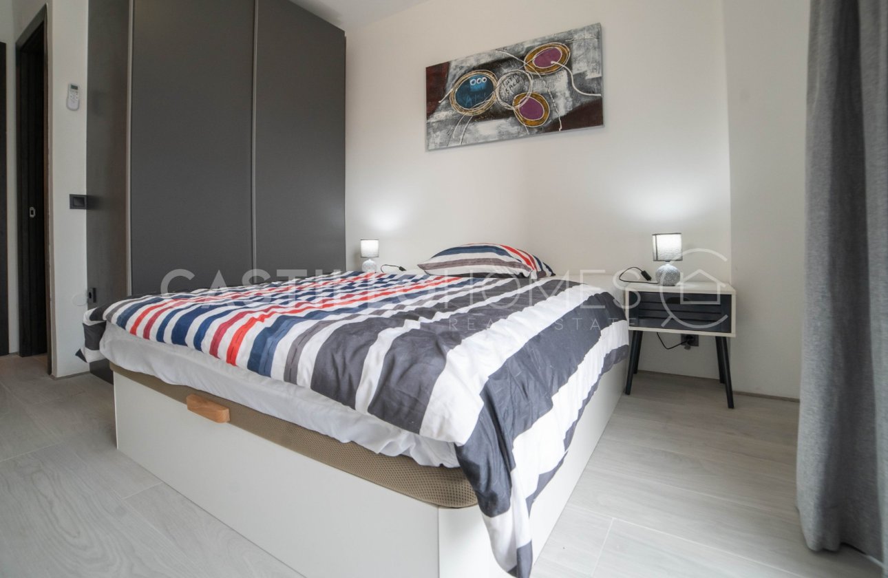 Reventa - Apartamento / piso - Torrevieja - Centro