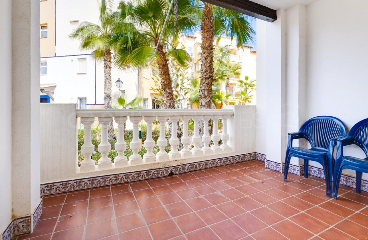 Resale - Apartment / flat - Torrevieja - Playa de los Locos