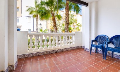 Resale - Apartment / flat - Torrevieja - Playa de los Locos