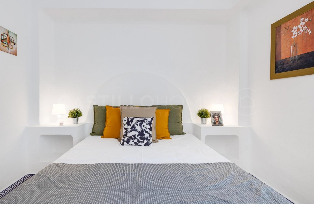 Resale - Apartment / flat - Torrevieja - Playa de los Locos