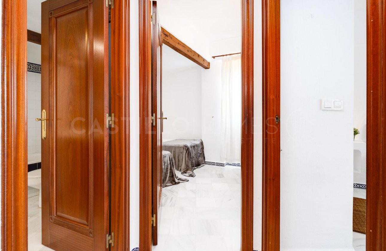 Resale - Apartment / flat - Torrevieja - Playa de los Locos