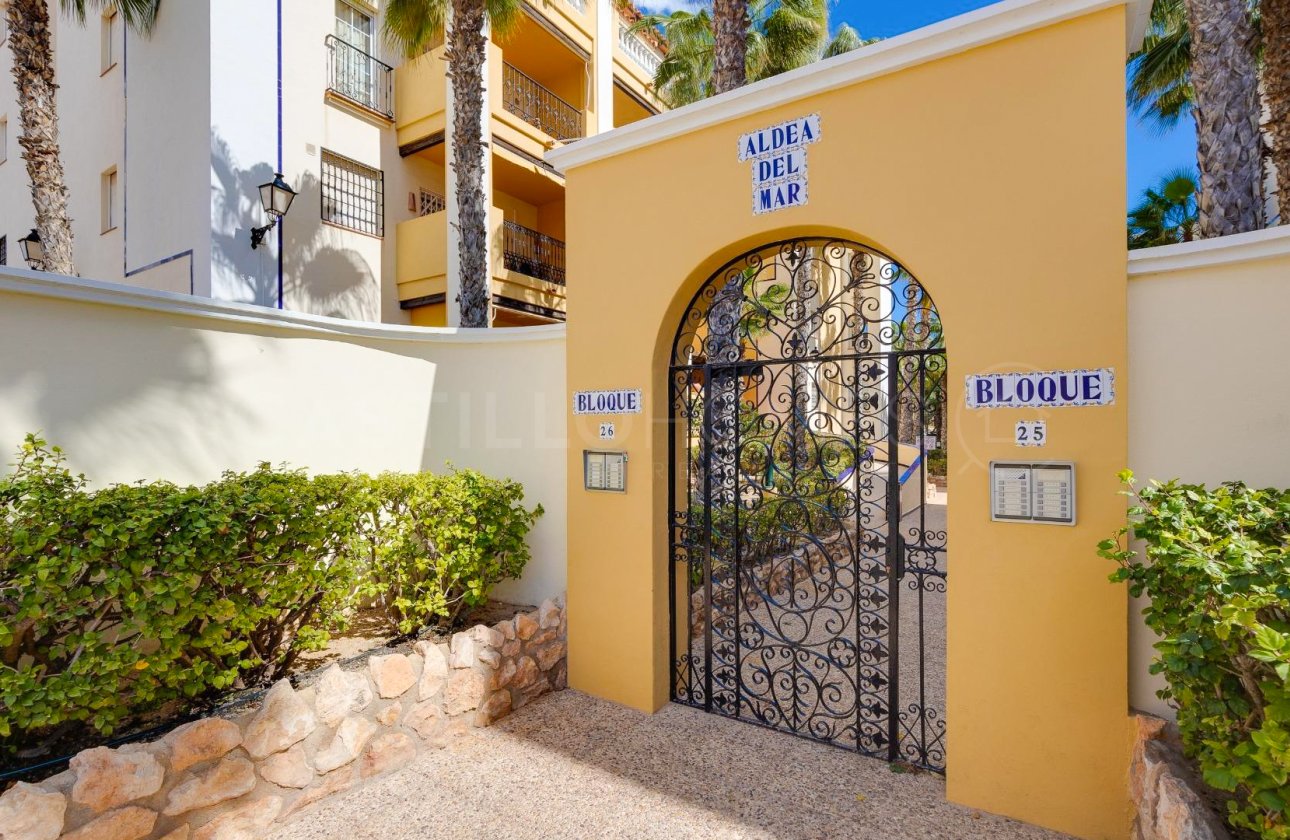Resale - Apartment / flat - Torrevieja - Playa de los Locos