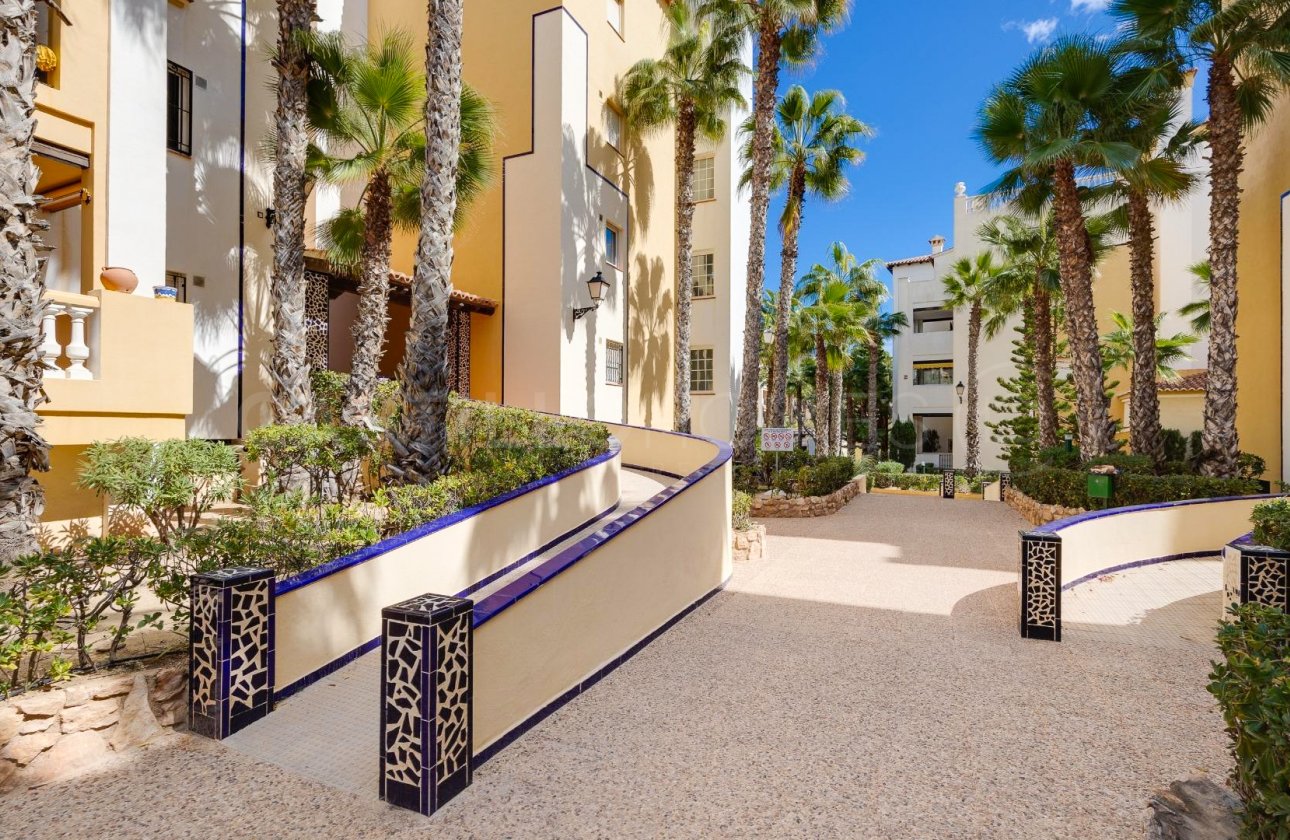 Resale - Apartment / flat - Torrevieja - Playa de los Locos