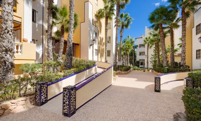 Resale - Apartment / flat - Torrevieja - Playa de los Locos