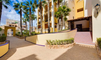 Resale - Apartment / flat - Torrevieja - Playa de los Locos