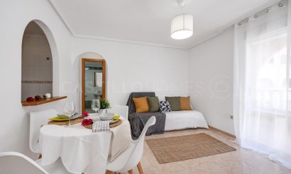 Reventa - Apartamento / piso - Torrevieja - Centro
