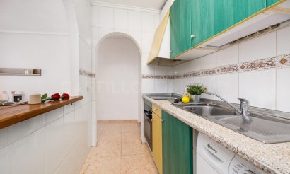Reventa - Apartamento / piso - Torrevieja - Centro