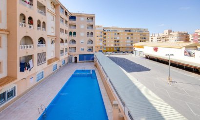 Reventa - Apartamento / piso - Torrevieja - Centro