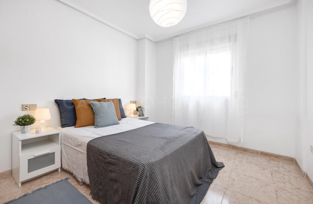 Reventa - Apartamento / piso - Torrevieja - Centro