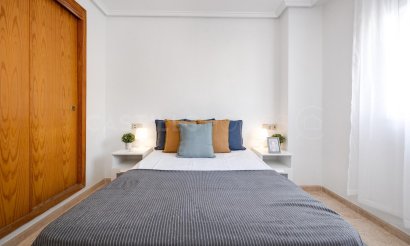 Reventa - Apartamento / piso - Torrevieja - Centro