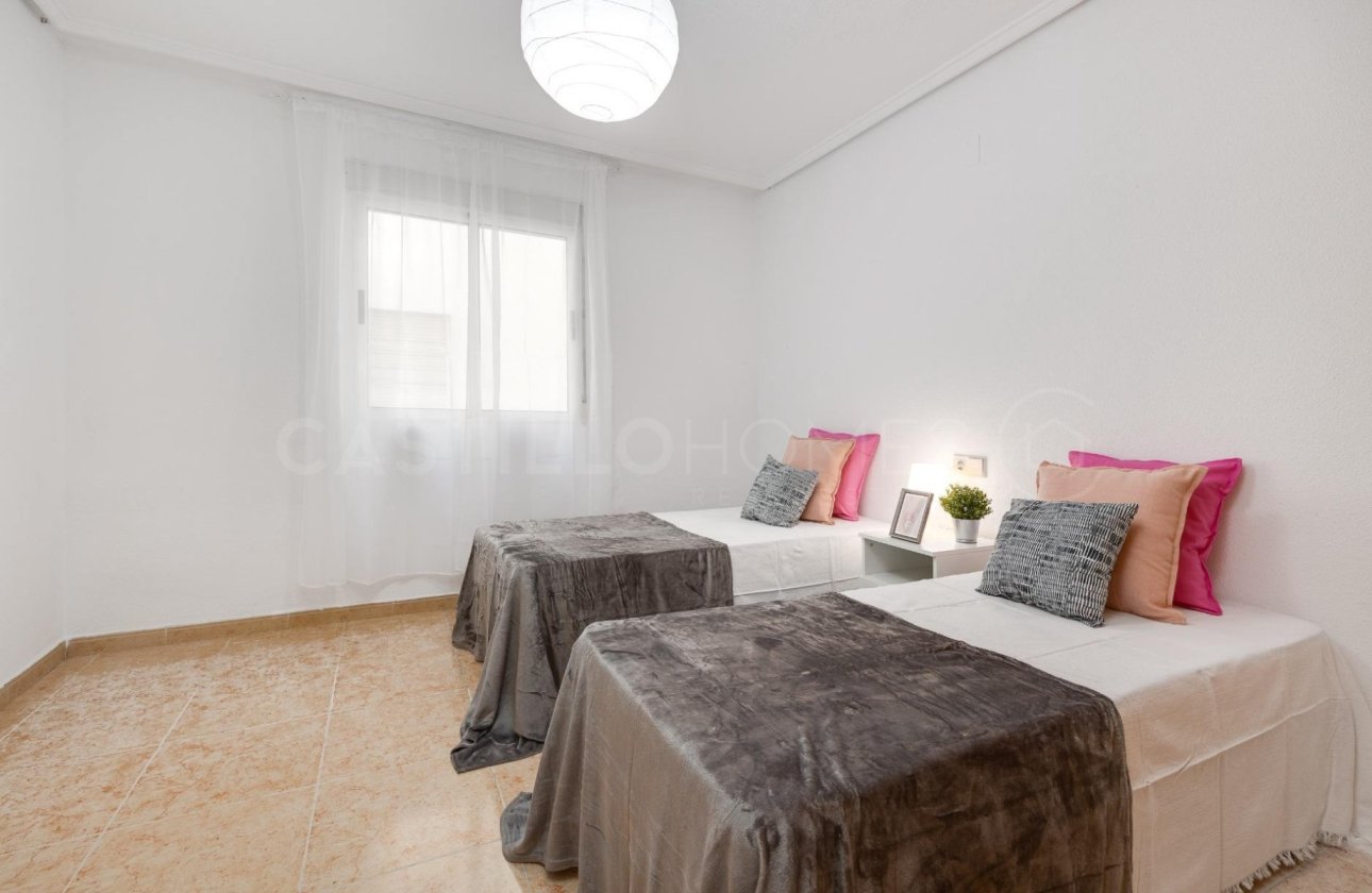 Reventa - Apartamento / piso - Torrevieja - Centro