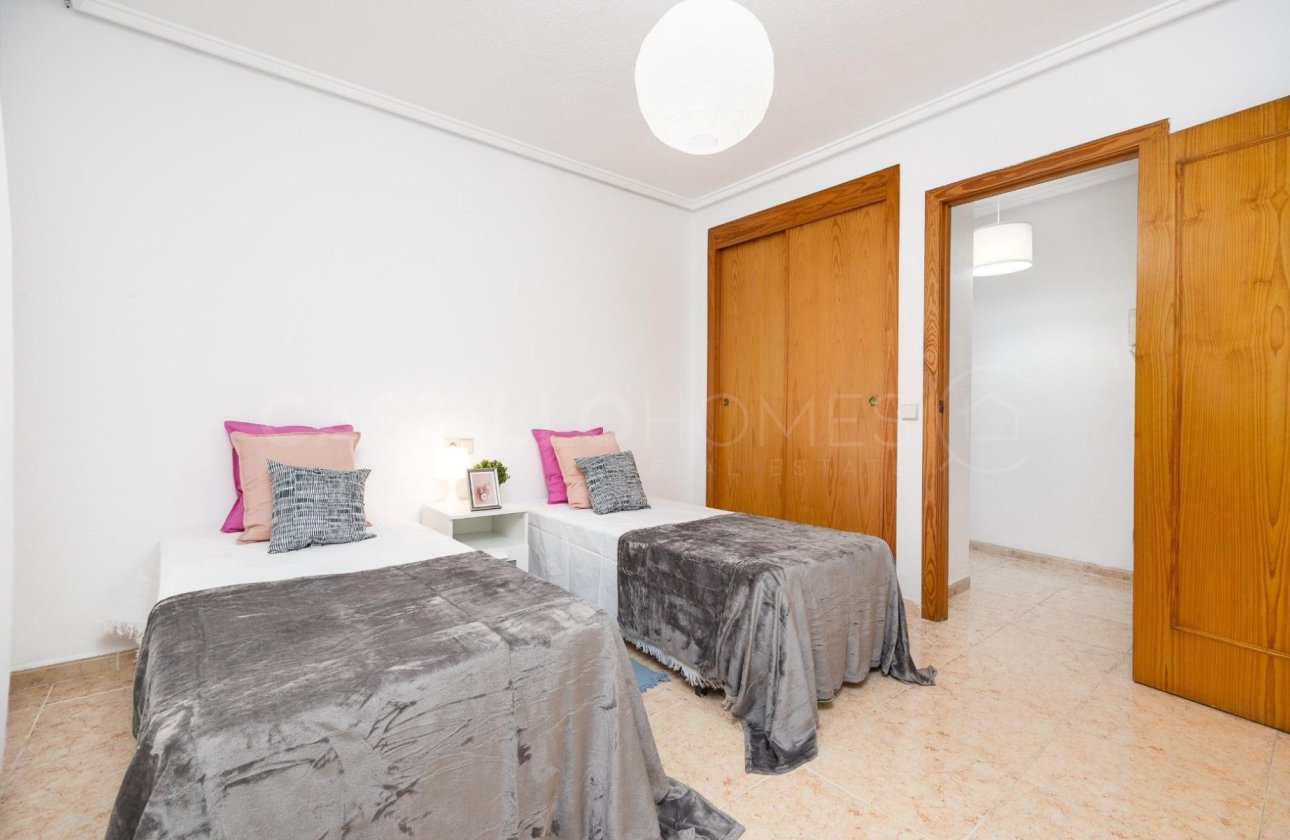Reventa - Apartamento / piso - Torrevieja - Centro
