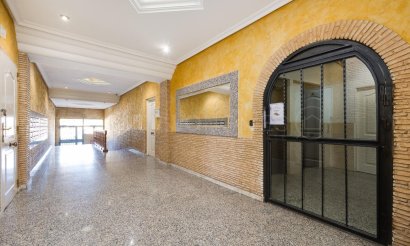 Reventa - Apartamento / piso - Torrevieja - Centro