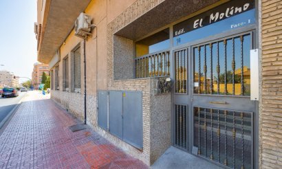 Reventa - Apartamento / piso - Torrevieja - Centro