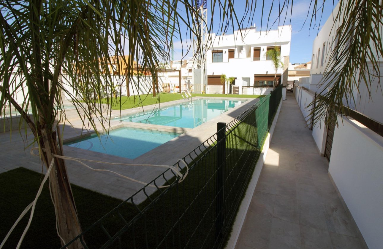 New Build - Townhouse - Pilar de la Horadada - parque Andromeda