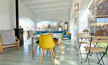 Resale - Villa - Orihuela Costa - Punta Prima