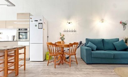 Resale - Villa - Orihuela Costa - Punta Prima
