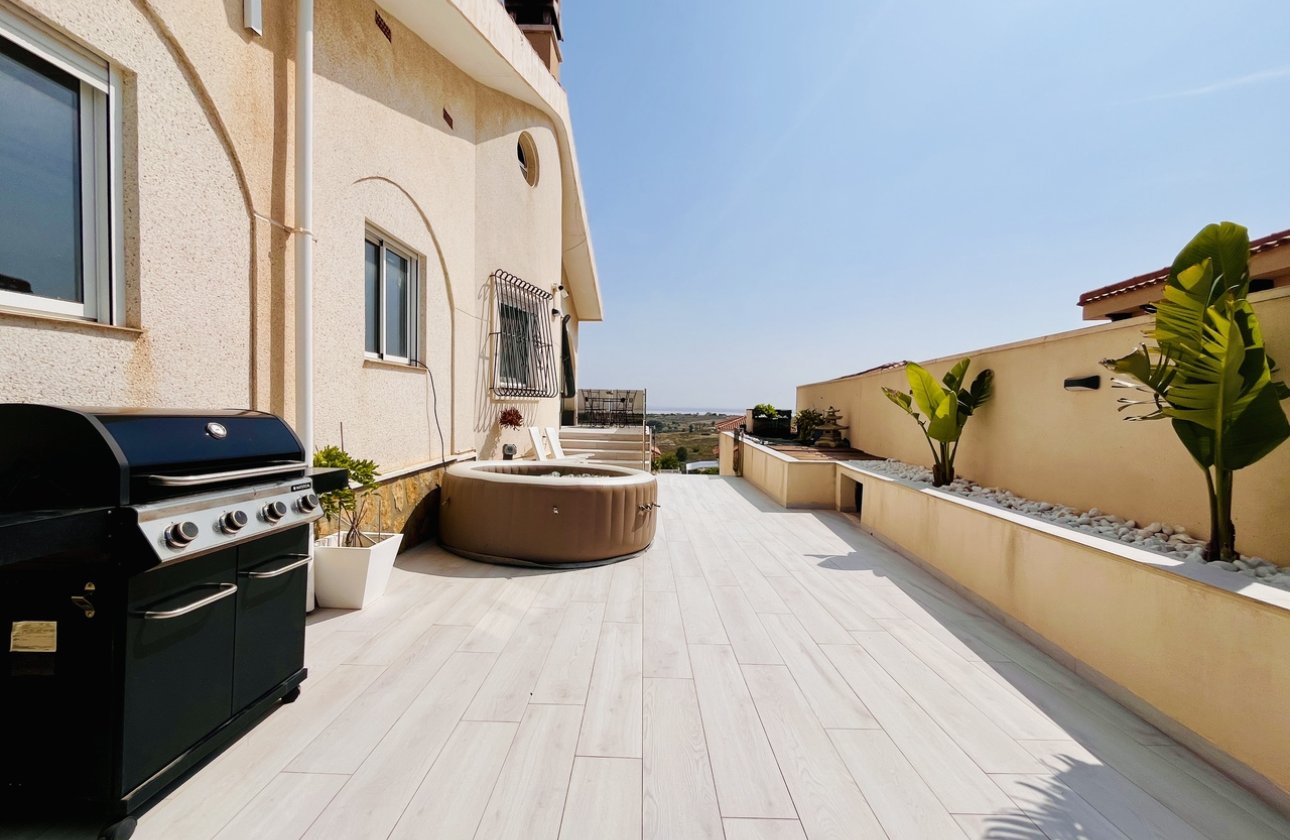 Resale - Villa - San Miguel de Salinas