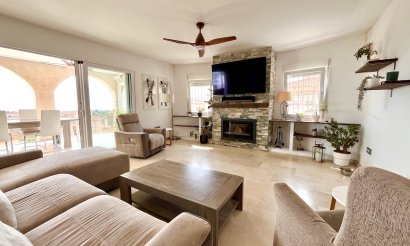 Resale - Villa - San Miguel de Salinas