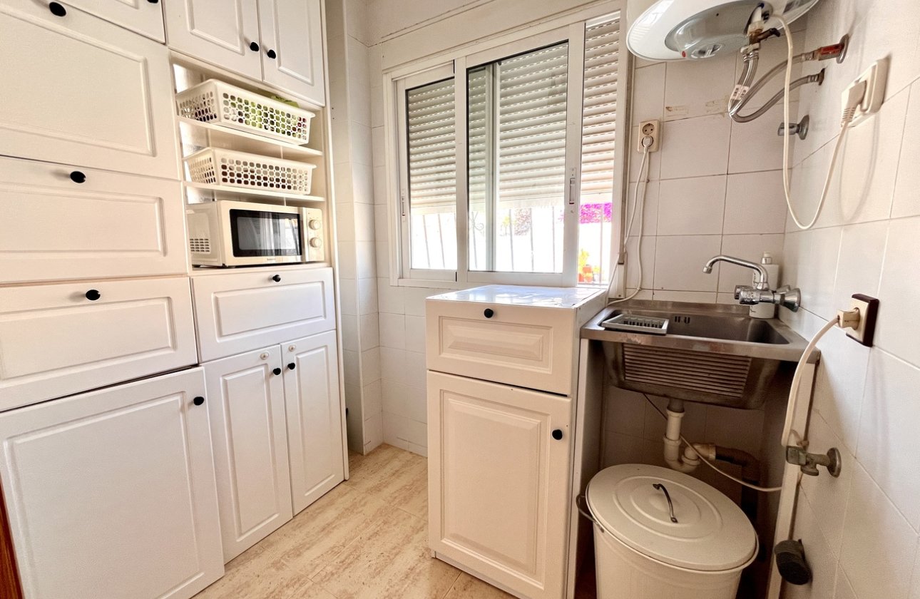 Resale - Villa - San Miguel de Salinas