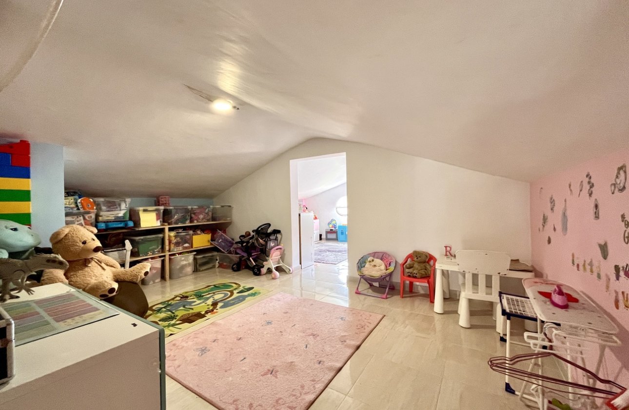 Resale - Villa - San Miguel de Salinas