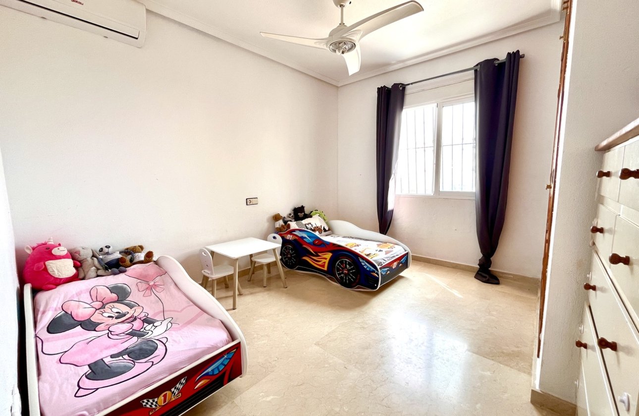 Resale - Villa - San Miguel de Salinas