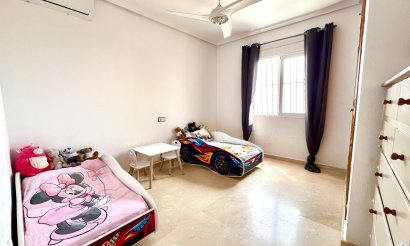 Resale - Villa - San Miguel de Salinas