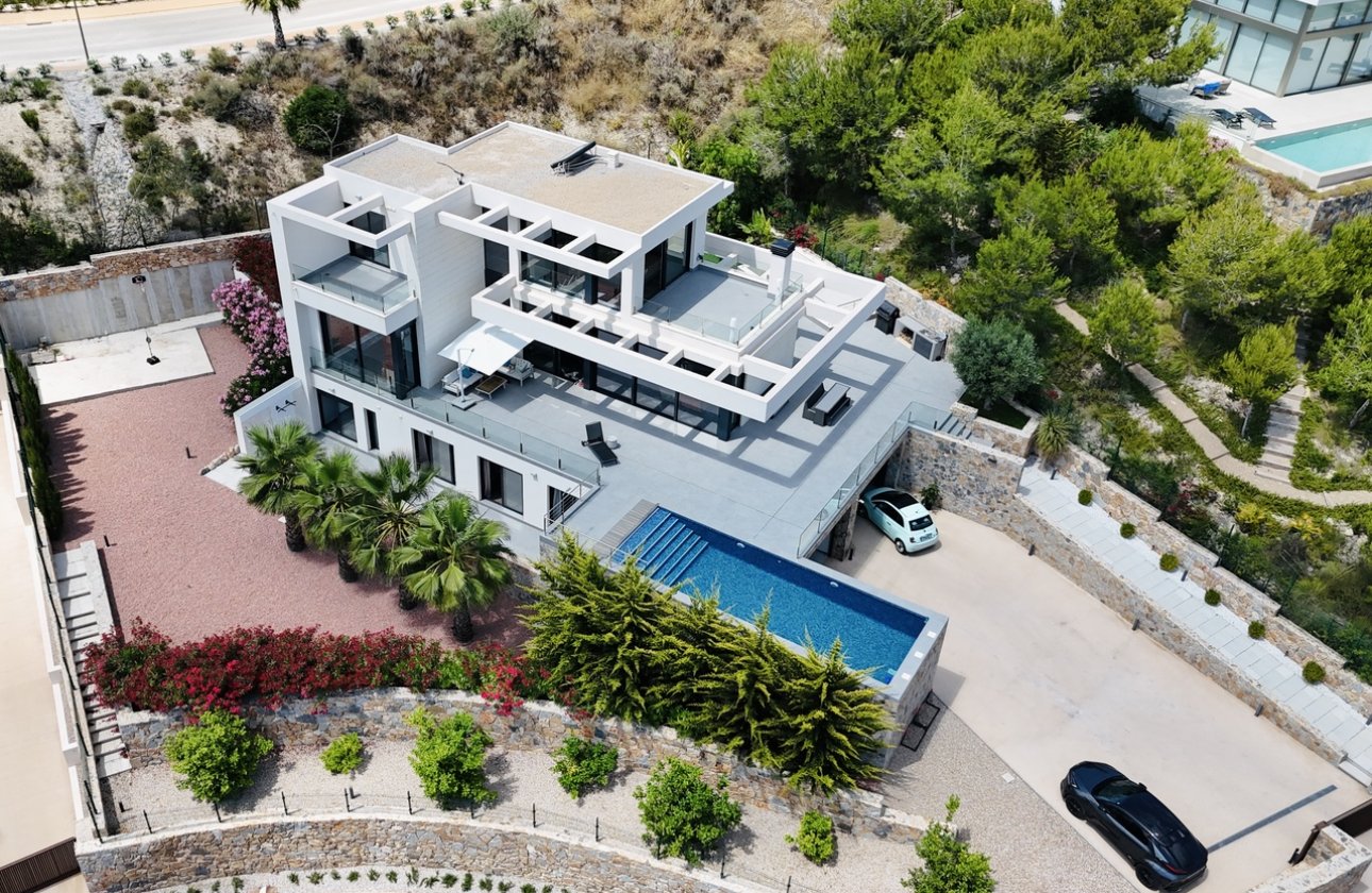 Resale - Villa - Las Colinas Golf Resort