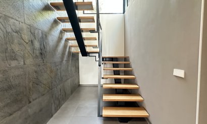 Resale - Villa - Las Colinas Golf Resort