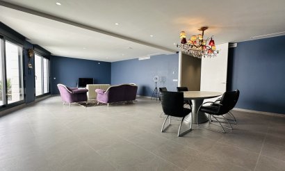 Resale - Villa - Las Colinas Golf Resort