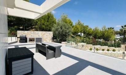 Resale - Villa - Las Colinas Golf Resort