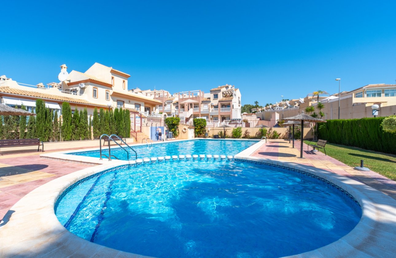 Resale - Townhouse - Orihuela Costa - Villamartin