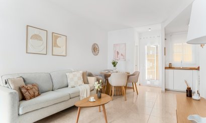 Resale - Townhouse - Orihuela Costa - Villamartin