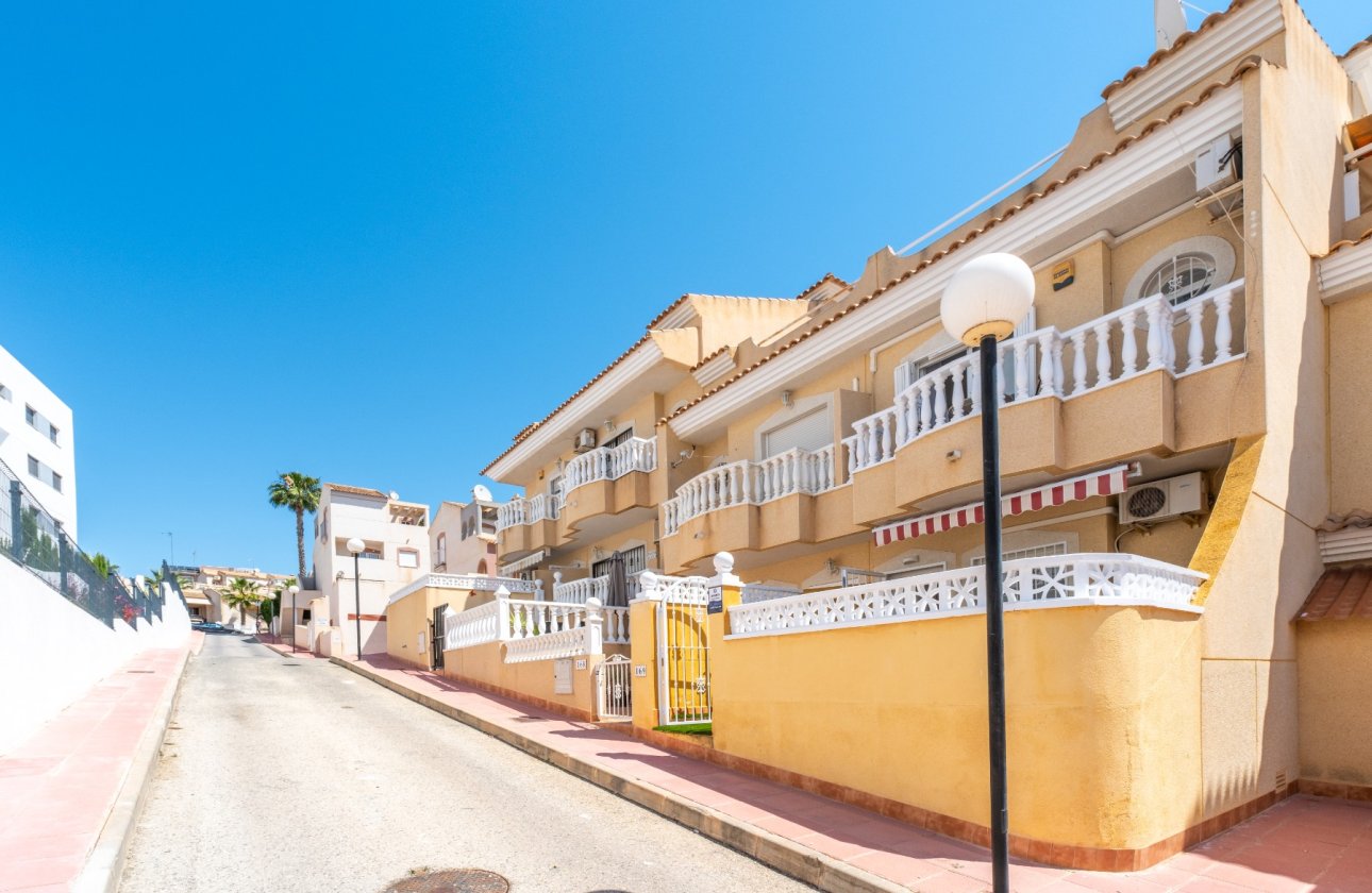 Resale - Townhouse - Orihuela Costa - Villamartin