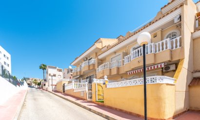 Resale - Townhouse - Orihuela Costa - Villamartin