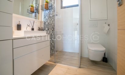 Resale - Villa - Orihuela Costa - La Zenia