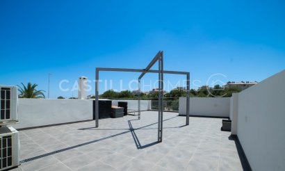 Resale - Villa - Orihuela Costa - La Zenia