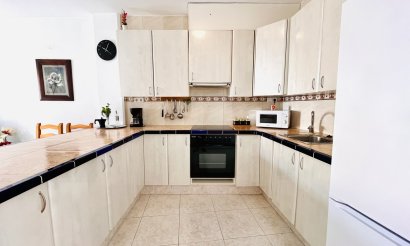 Resale - Apartment / flat - San Miguel de Salinas