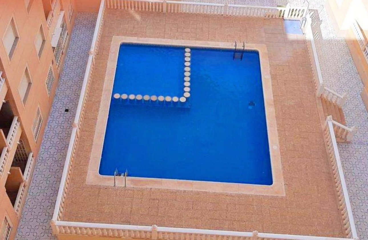 Resale - Apartment / flat - Torrevieja