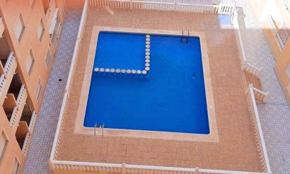 Resale - Apartment / flat - Torrevieja
