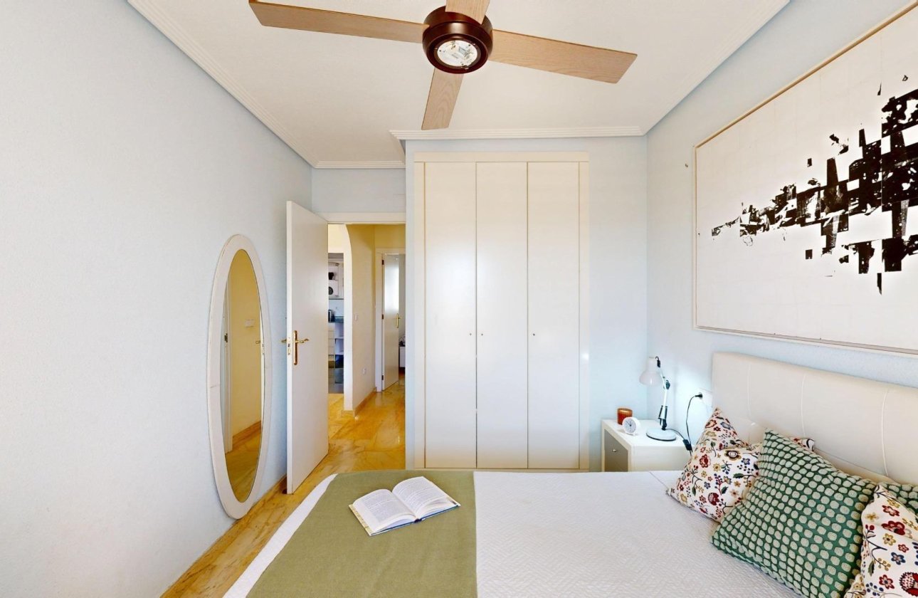 Resale - Apartment / flat - Orihuela Costa - Campoamor