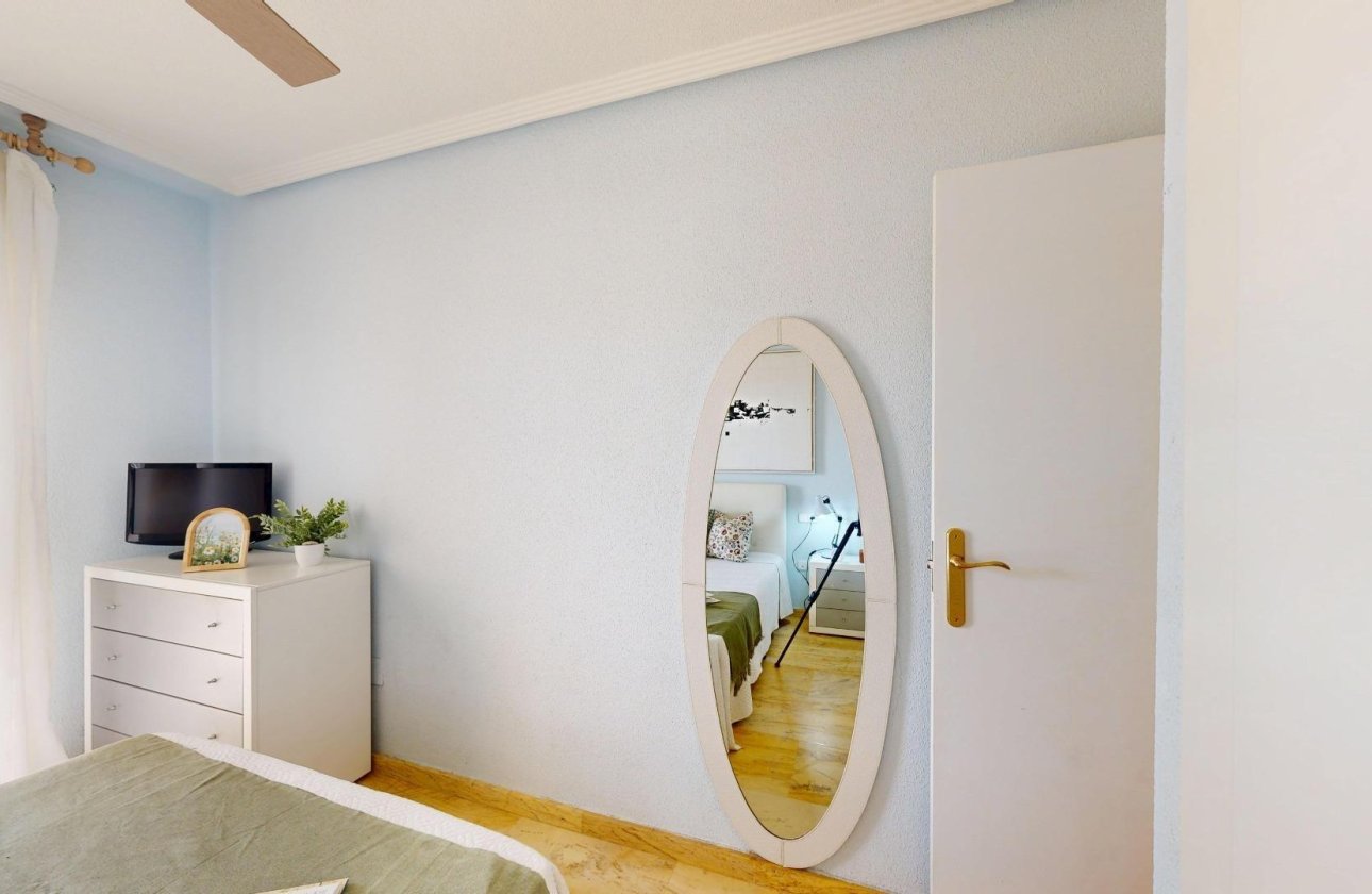 Resale - Apartment / flat - Orihuela Costa - Campoamor