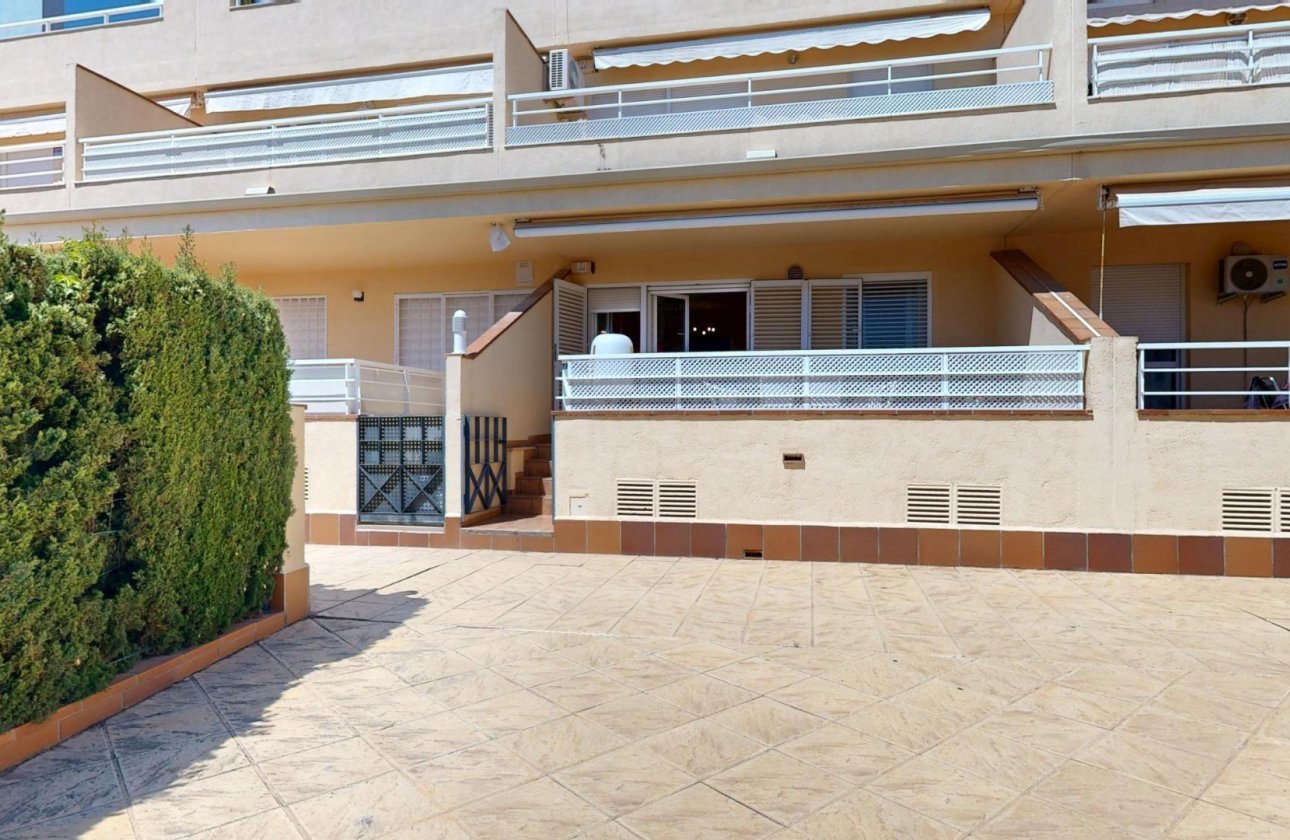 Resale - Apartment / flat - Orihuela Costa - Campoamor
