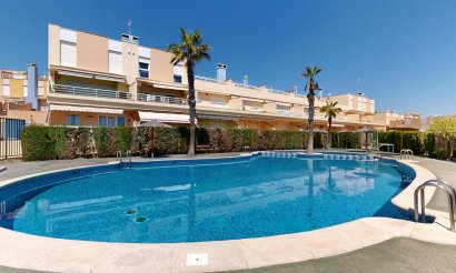 Resale - Apartment / flat - Orihuela Costa - Campoamor