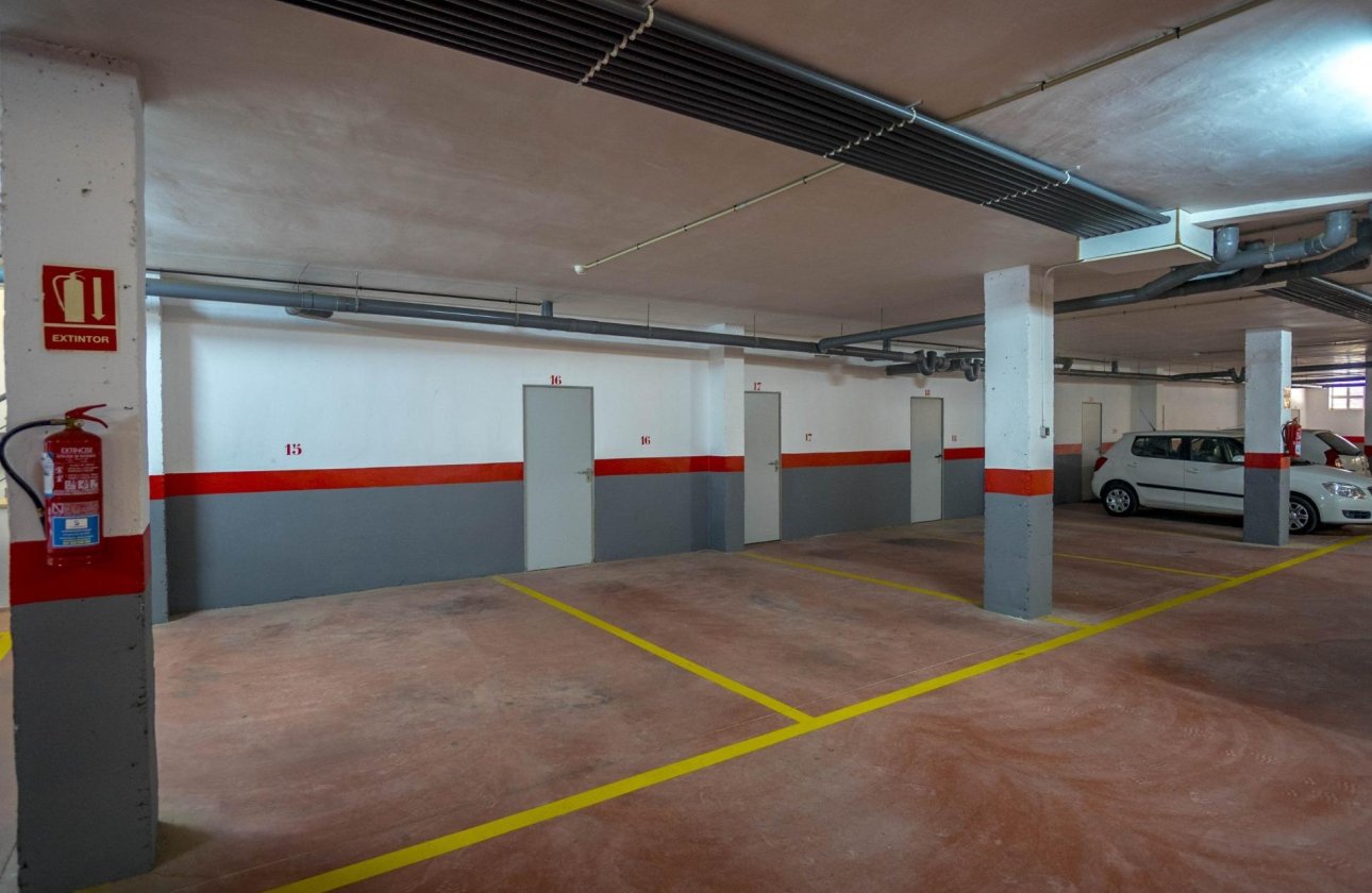 Resale - Apartment / flat - Orihuela Costa - Campoamor