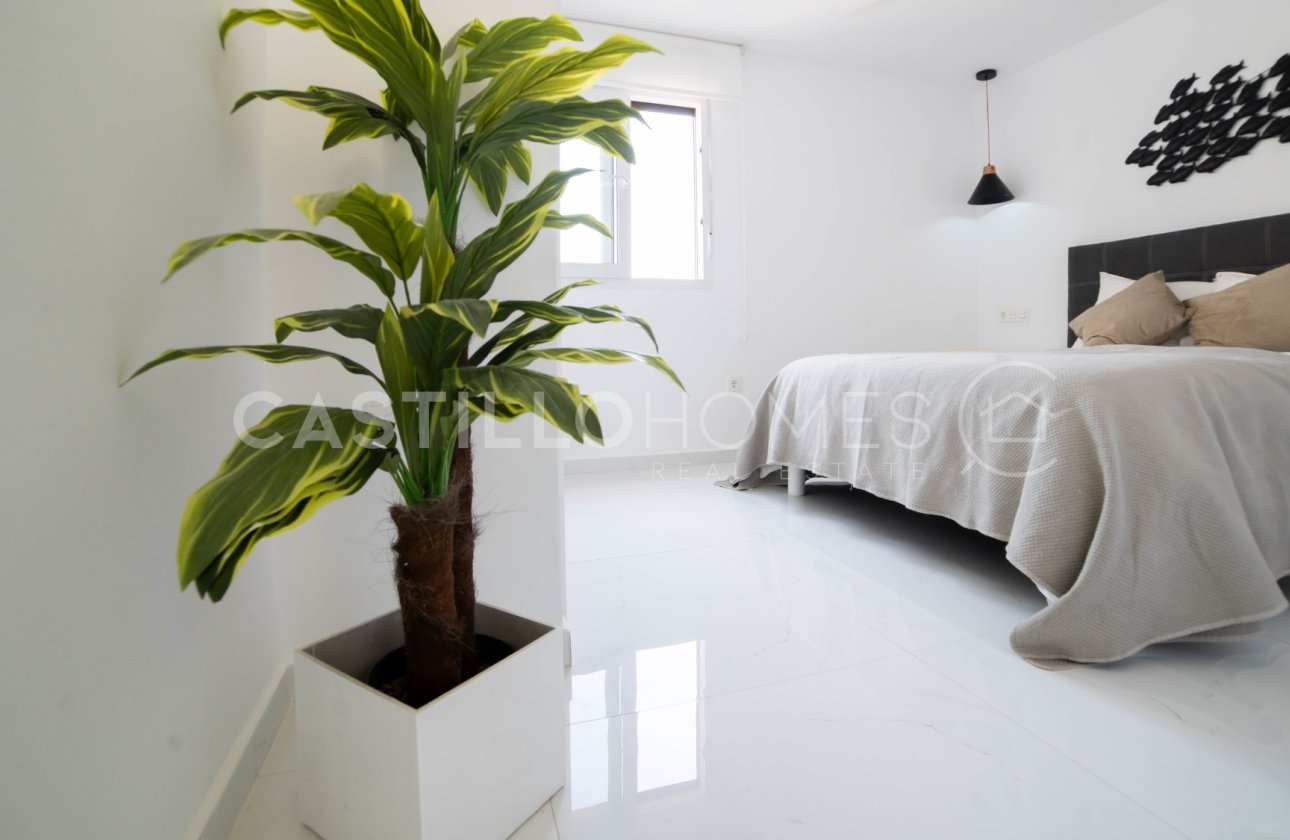 Resale - Apartment / flat - Torrevieja - Playa del Cura