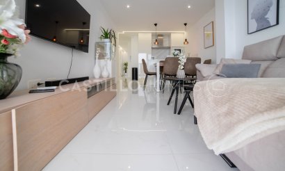 Resale - Apartment / flat - Torrevieja - Playa del Cura
